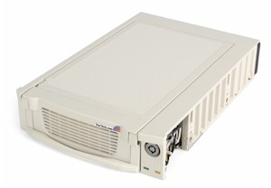 Image of Removable Drive Bay/Caddy 1 Fans (IDE ATA133) 3.5" HD in 5.25" frame